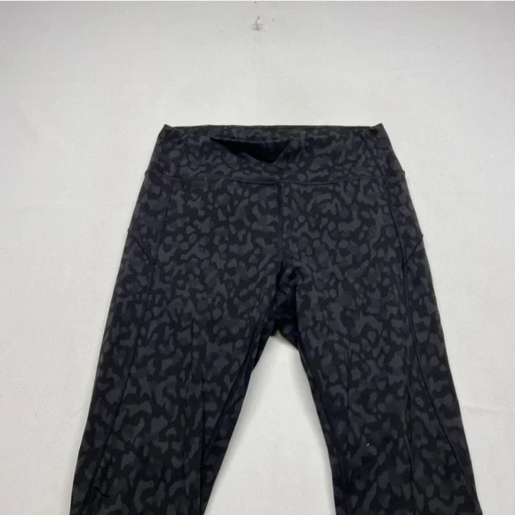 Lululemon Align Pant II 25"
Formation Camo Deep Coal Multi - Picture 6 of 7
